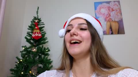 Sophia online show from December 28, 3:26 pm