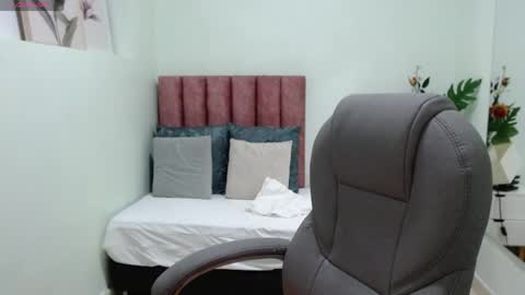 Sophia  online show from March 21, 1:38 pm