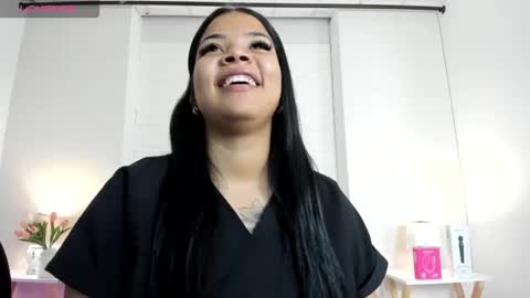  S O P H I A  online show from April 20, 11:35 am