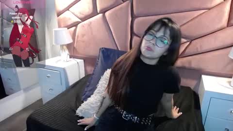 Sophi  online show from October 19, 1:24 pm
