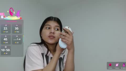 Snapshot of sophiabedford chatting on September 20, 7:01 pm Sophia Bedford online show from September 20, 7:01 pm
