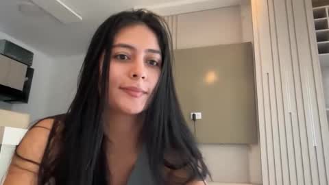 Sophie online show from April 9, 11:59 am