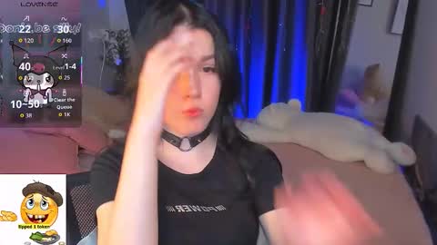 Snapshot of sophie_nomenal_ chatting on October 6, 2:45 pm sophie_nomenal_ online show from October 6, 2:45 pm