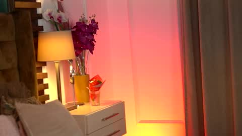 Sophie online show from February 10, 10:29 am