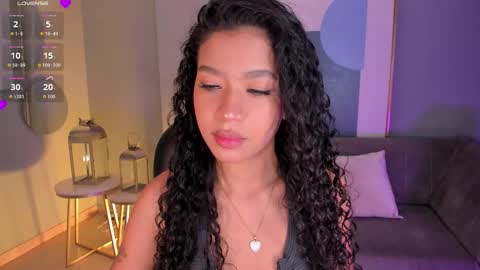 Snapshot of sophiehouston_ chatting on September 26, 3:04 am Sophie Houston online show from September 26, 3:04 am