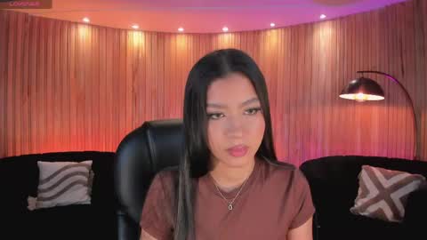 Sophie Houston online show from April 16, 4:13 am