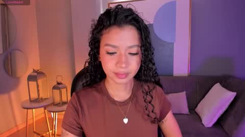 Snapshot of sophiehouston_ chatting on September 27, 3:47 am Sophie Houston online show from September 27, 3:47 am