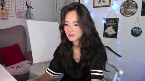 Sophie online show from January 8, 4:55 am