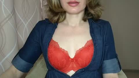Sophiemisss online show from April 25, 1:52 pm