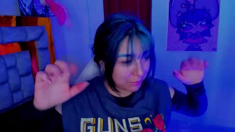   Sophie  online show from March 1, 8:19 pm