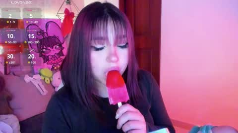   Sophie  online show from November 30, 8:46 pm