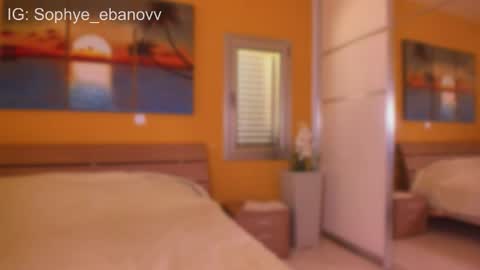 SEE U HERE OF  online show from October 24, 7:37 am