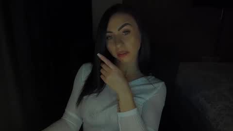 Soraya online show from April 5, 11:15 pm