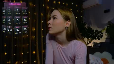 Adalinda online show from December 19, 9:01 am