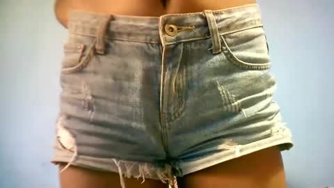 sourayaa online show from March 4, 7:26 am