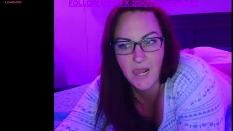 Snapshot of southernelle1 chatting on September 30, 1:00 am SouthernElle online show from September 30, 1:00 am