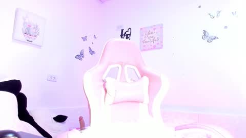 Alicia PVT OPEN online show from October 9, 4:38 am