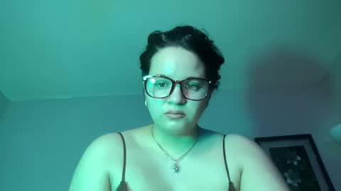 Soyoceanne online show from March 7, 3:13 am