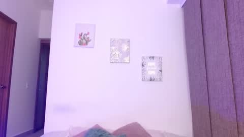      online show from March 27, 2:02 am