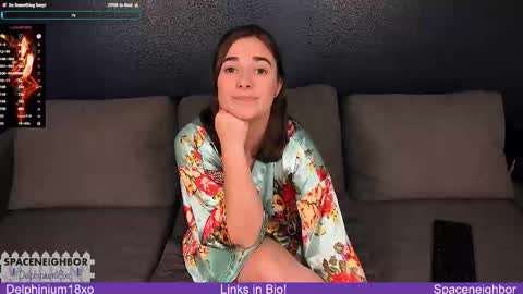 Spaceneighbor online show from October 30, 3:42 am