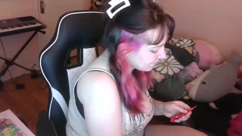 Snapshot of spawnofademon chatting on February 28, 3:04 pm spawnofademon online show from February 28, 3:04 pm