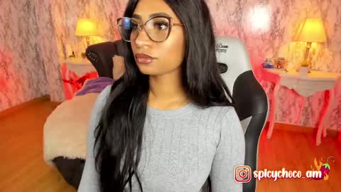 Amelia      GTM-5 817       IG Spicychoco am online show from March 2, 12:14 pm