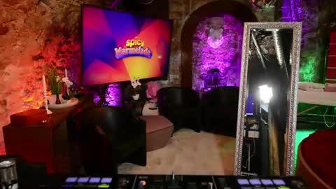 Spicy Marmelade  more than you expect online show from May 17, 11:53 am