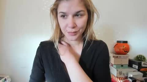 FREE ONLY FANSy online show from February 8, 1:44 pm