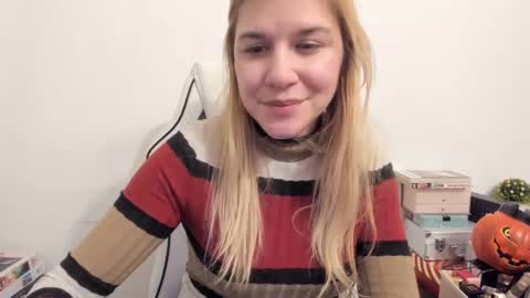 FREE ONLY FANSy online show from February 7, 9:04 pm