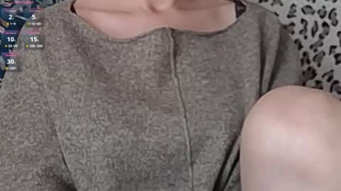 SquirtyEleanor online show from October 18, 9:45 am