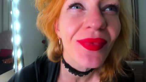 Snapshot of squirtymom chatting on September 29, 11:59 am Alisa online show from September 29, 11:59 am