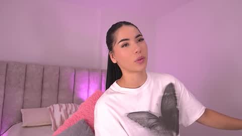 samantha online show from November 5, 7:30 pm