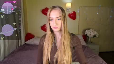 Stacy Mon Tue Wed Thu Fri Sun GMT GMT 3 1000am - 0400pm  online show from February 18, 8:05 am