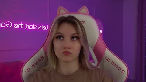 StacyEvances online show from March 2, 5:08 am