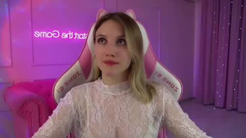 StacyEvances online show from May 11, 6:49 pm