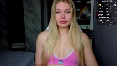 Caroline online show from May 14, 3:01 am