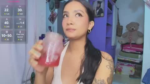 Im MiaIts my first day here  online show from November 15, 1:28 am