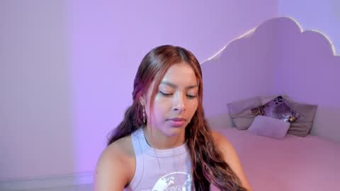 stefie online show from December 16, 7:43 pm