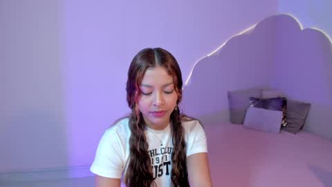 stefie online show from December 17, 7:37 pm