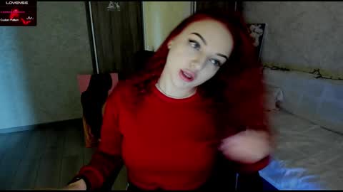 Snapshot of stella__cox chatting on January 18, 6:24 am Stella Cox online show from January 18, 6:24 am