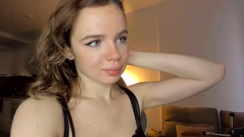 Asella online show from December 4, 8:27 am