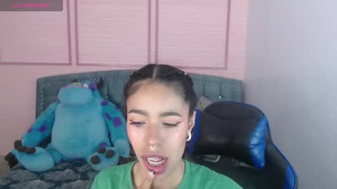 Stephania online show from February 1, 10:37 am