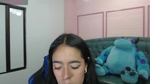 Stephania online show from February 10, 10:53 am