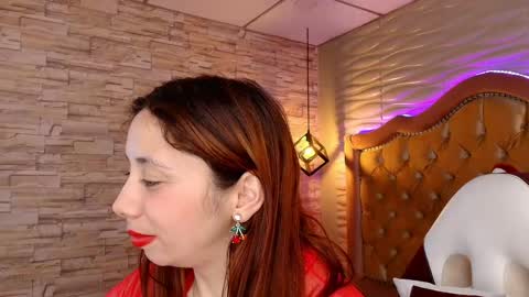 Stephaniesun  online show from April 22, 4:04 pm