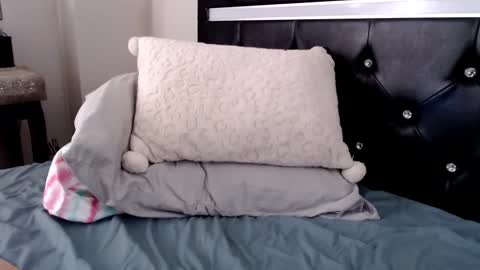 Bonnie Naylor online show from January 17, 6:54 pm