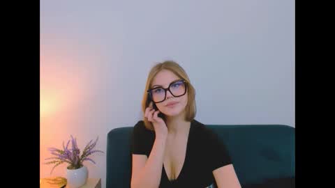 Stormi online show from March 30, 10:26 am