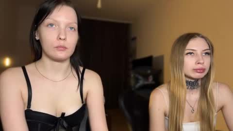 Streis  open pvt online show from March 2, 2:24 pm