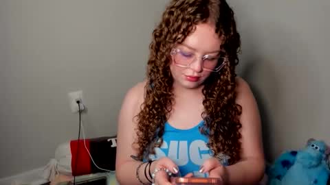 Strwbby online show from November 20, 4:13 am