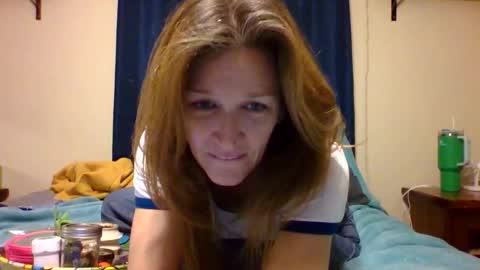 Snapshot of sub4you69brat chatting on October 24, 3:13 am sub4you69brat online show from October 24, 3:13 am