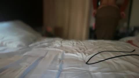 SaraSabeen online show from February 23, 5:52 am